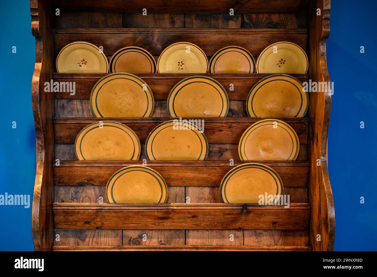 Cerdà Museum in Puigcerdà. Zimmer, die ein traditionelles Cerdanya-Haus nachbilden (Puigcerdà, Girona, Katalonien, Spanien, Pyrenäen) Stockfoto