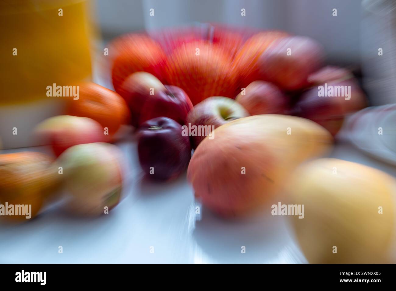 Ein Zoom-Hintergrund voller Früchte. Stockfoto