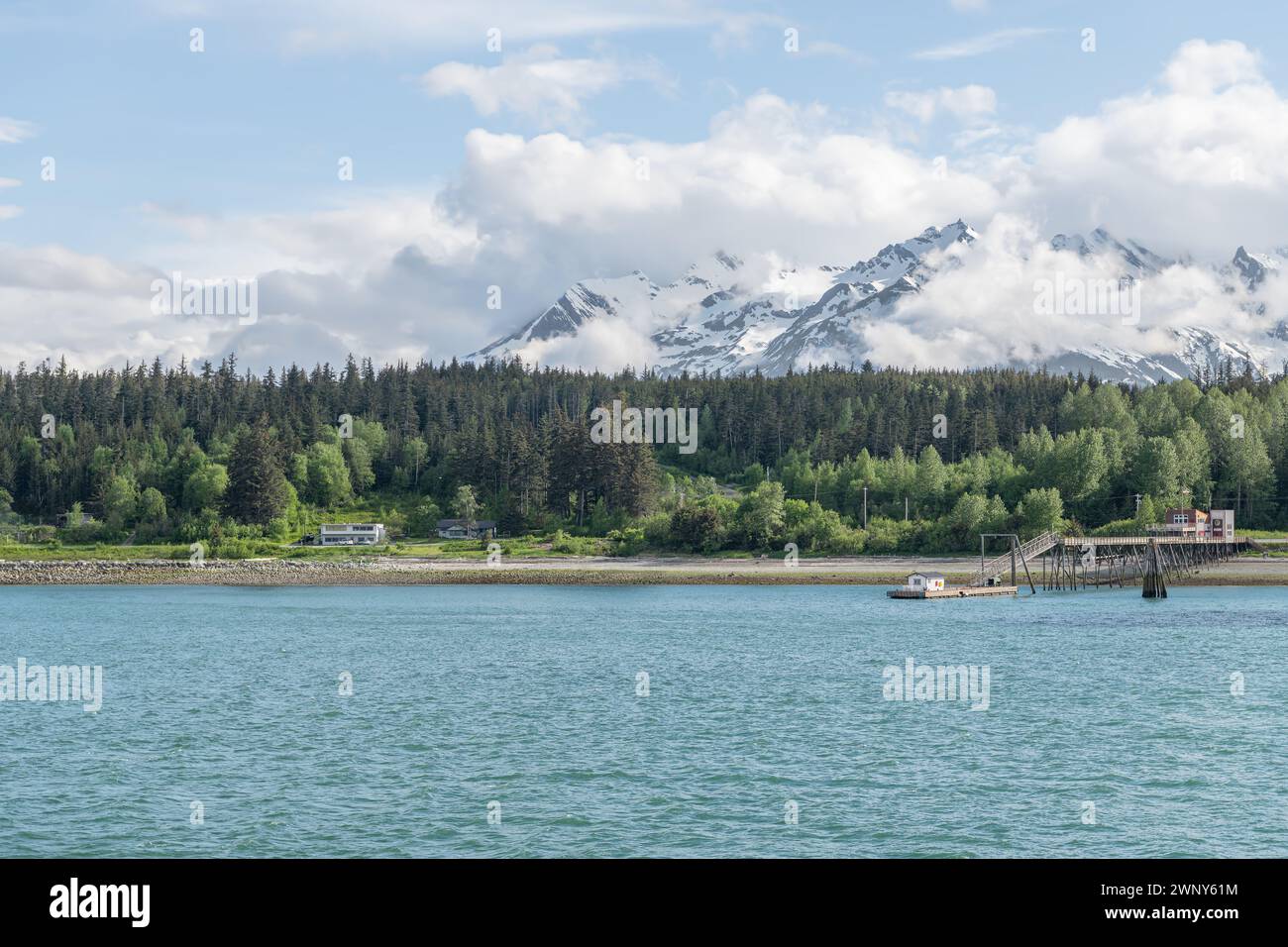 Chilkoot Indian Association Skagway nach Haines Fast Ferry Docking Pier, Haines, Alaska, USA Stockfoto