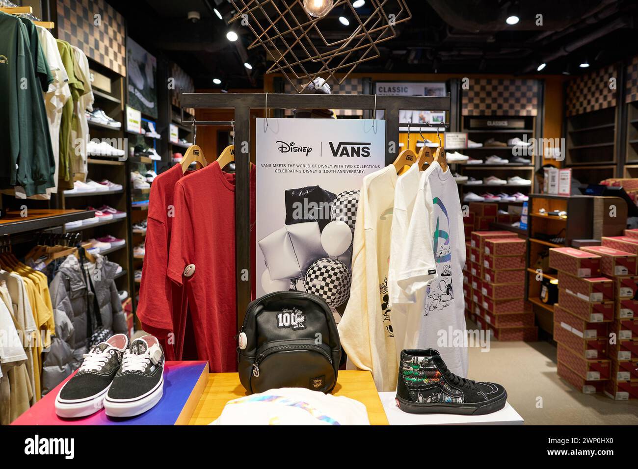 vans store indonesia