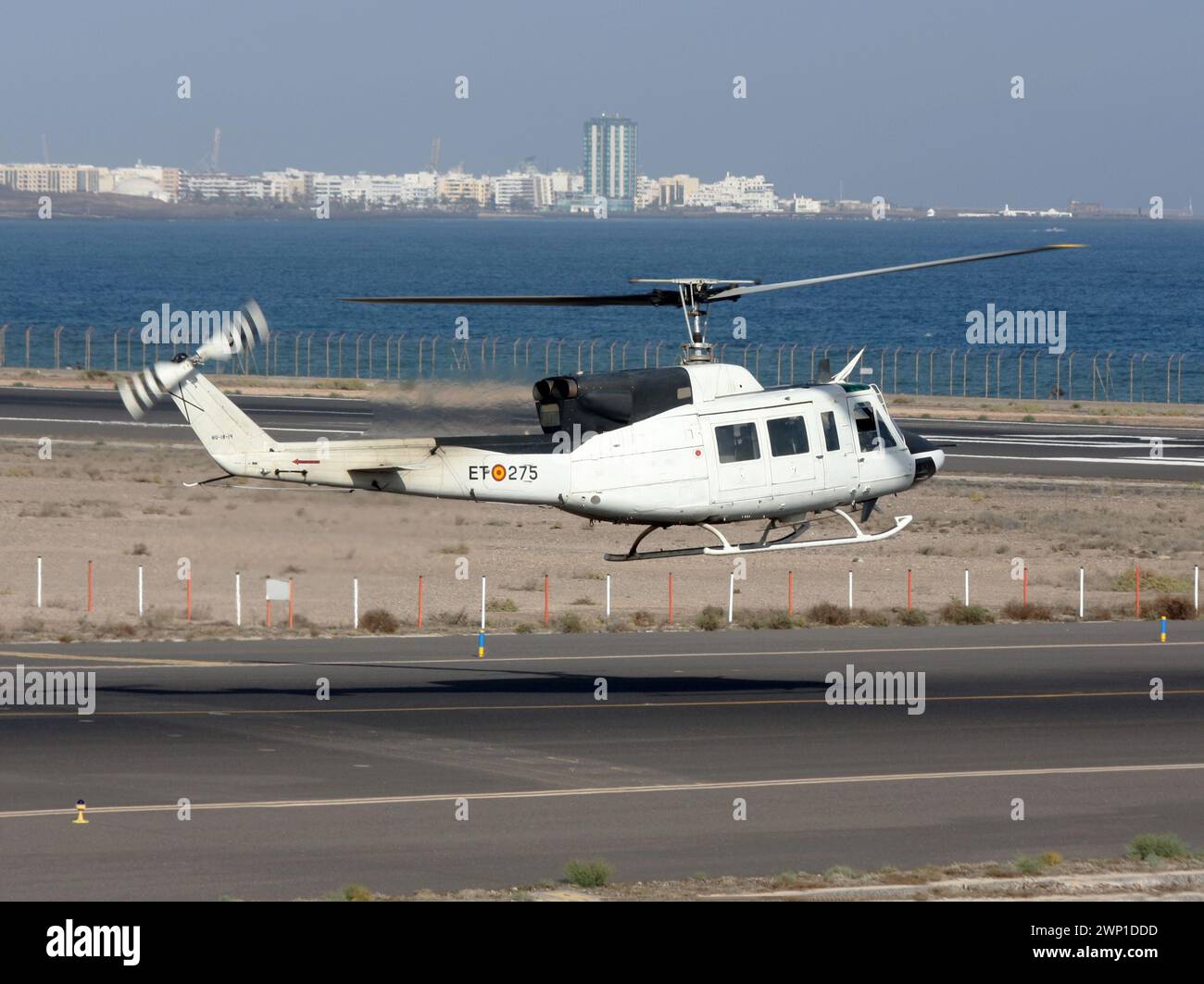Eine Agusta-Bell ab-212AM der spanischen Armee am Flughafen Lanzarote Arrecife Stockfoto