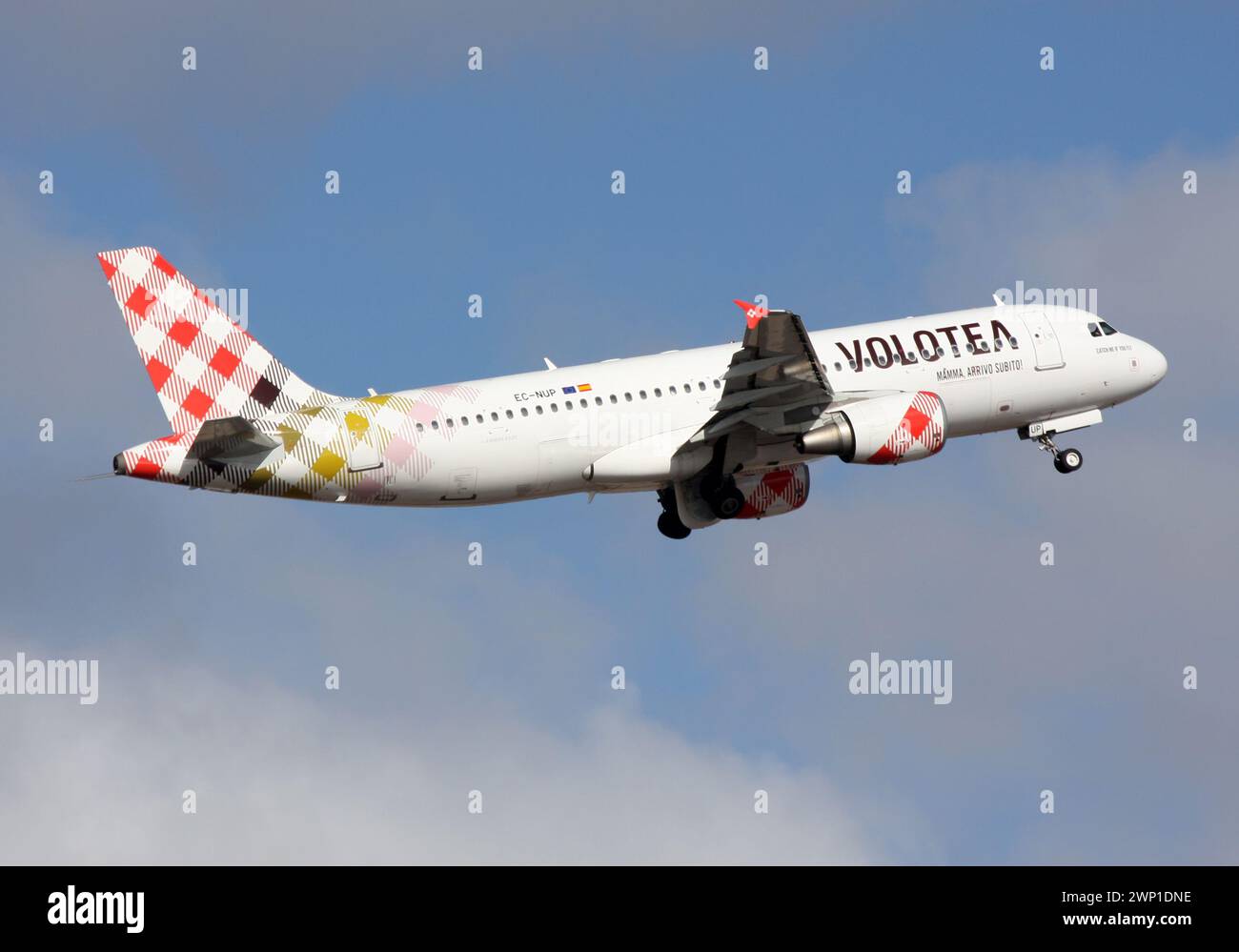 Ein Airbus A320 von Volotea ab Lanzarote Arrecife Flughafen Stockfoto