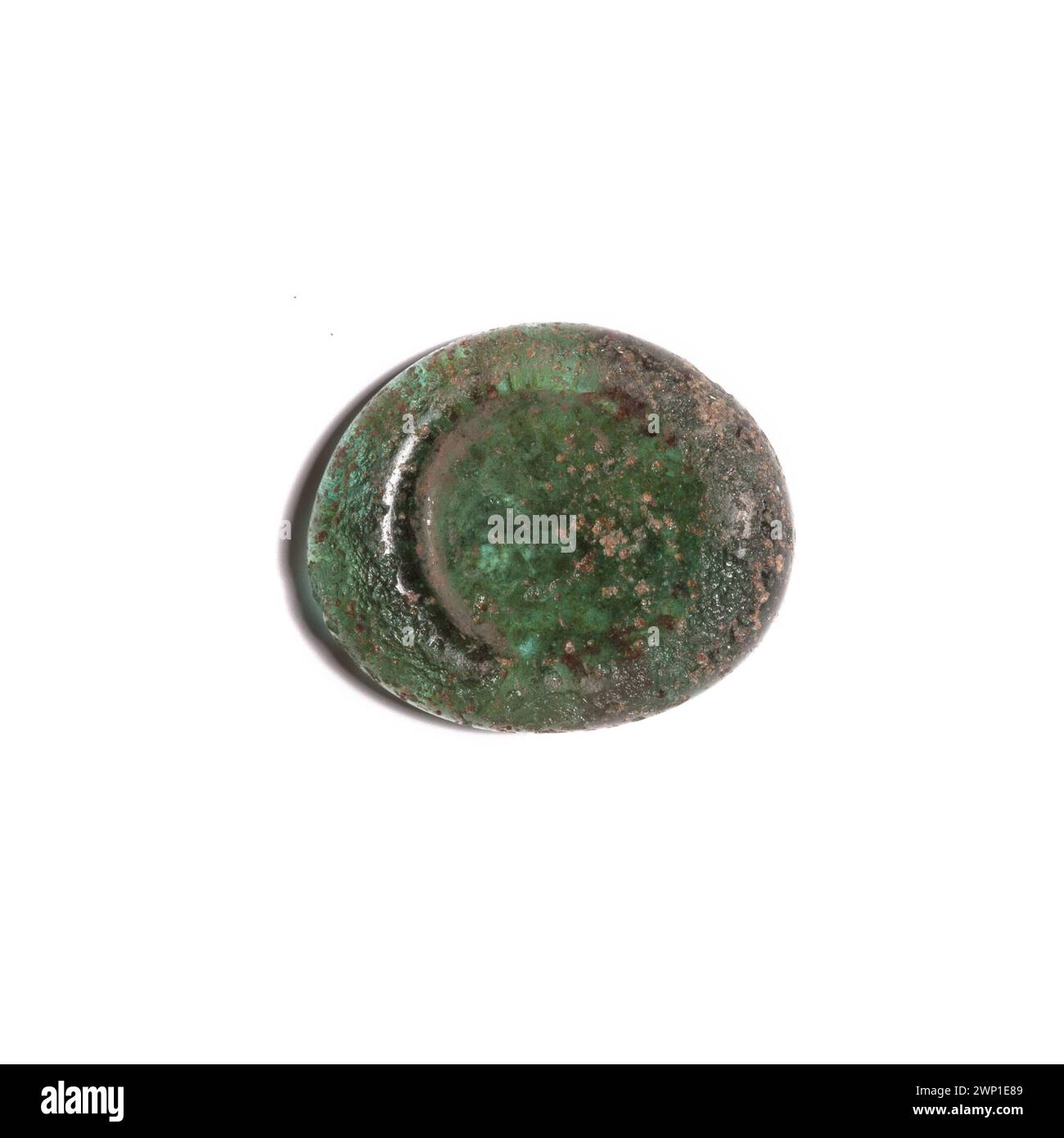 Diese Aufzeichnung dokumentiert den Einsatz arabischer und islamischer Kunst vom 8. Bis 12. Jahrhundert und hebt kulturelle Elemente und Provenienz der Kunstwerke hervor. Stockfoto