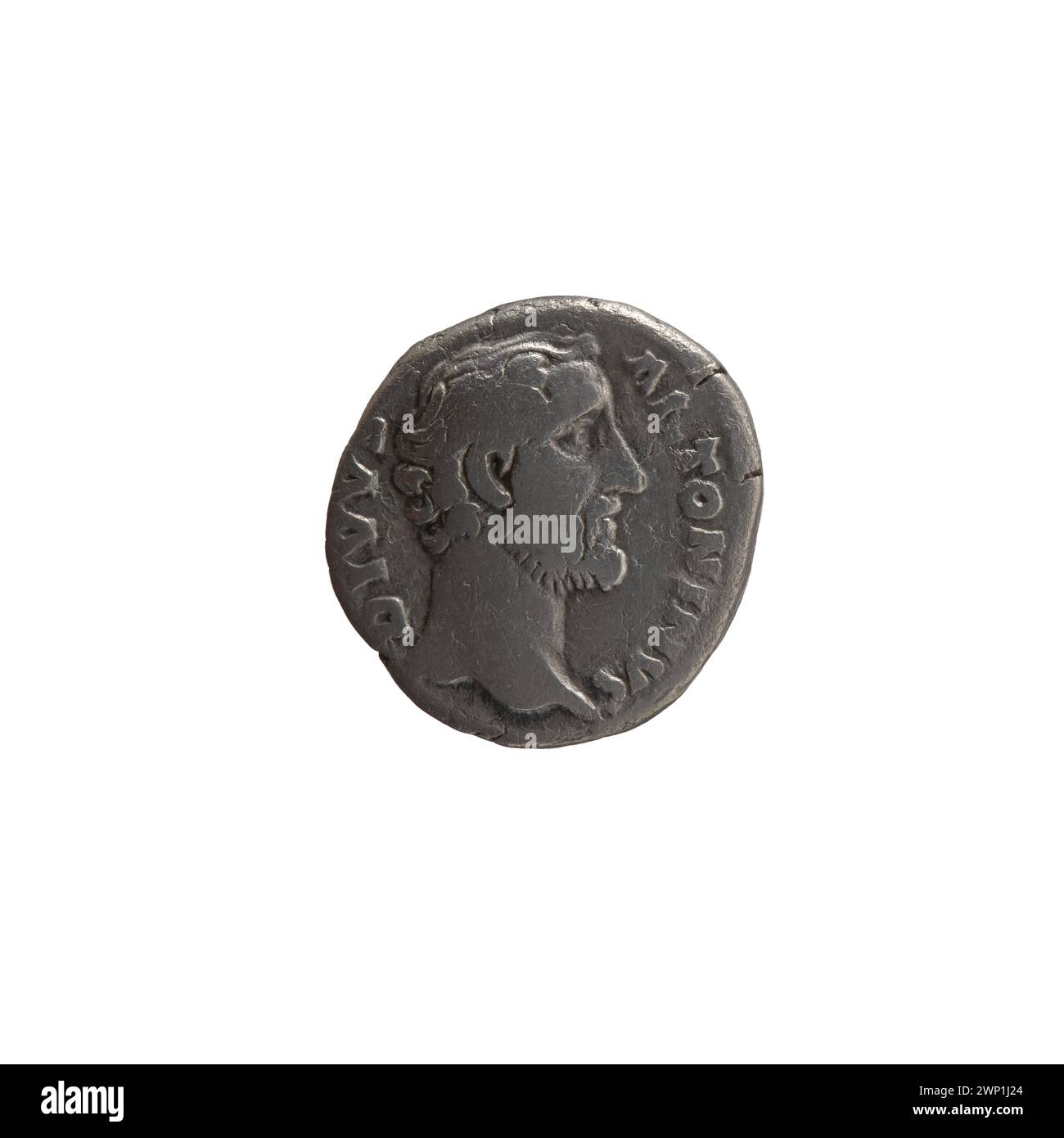 Silberdenar mit den Büsten von Marcus Aurelius, Lucius Verus und Antoninus Pius. Auf der Vorderseite steht die Inschrift ANTONINVS AVG PIVS P P TR P XVIII, mit der Laureate-Büste von Antoninus Pius. Auf der Rückseite steht die Göttin Annona links, hält Ohren aus Korn und legt ihre Hand auf einen Modius, mit der Legende COS IIII. Diese Münze ist in RIC 239 katalogisiert. Stockfoto