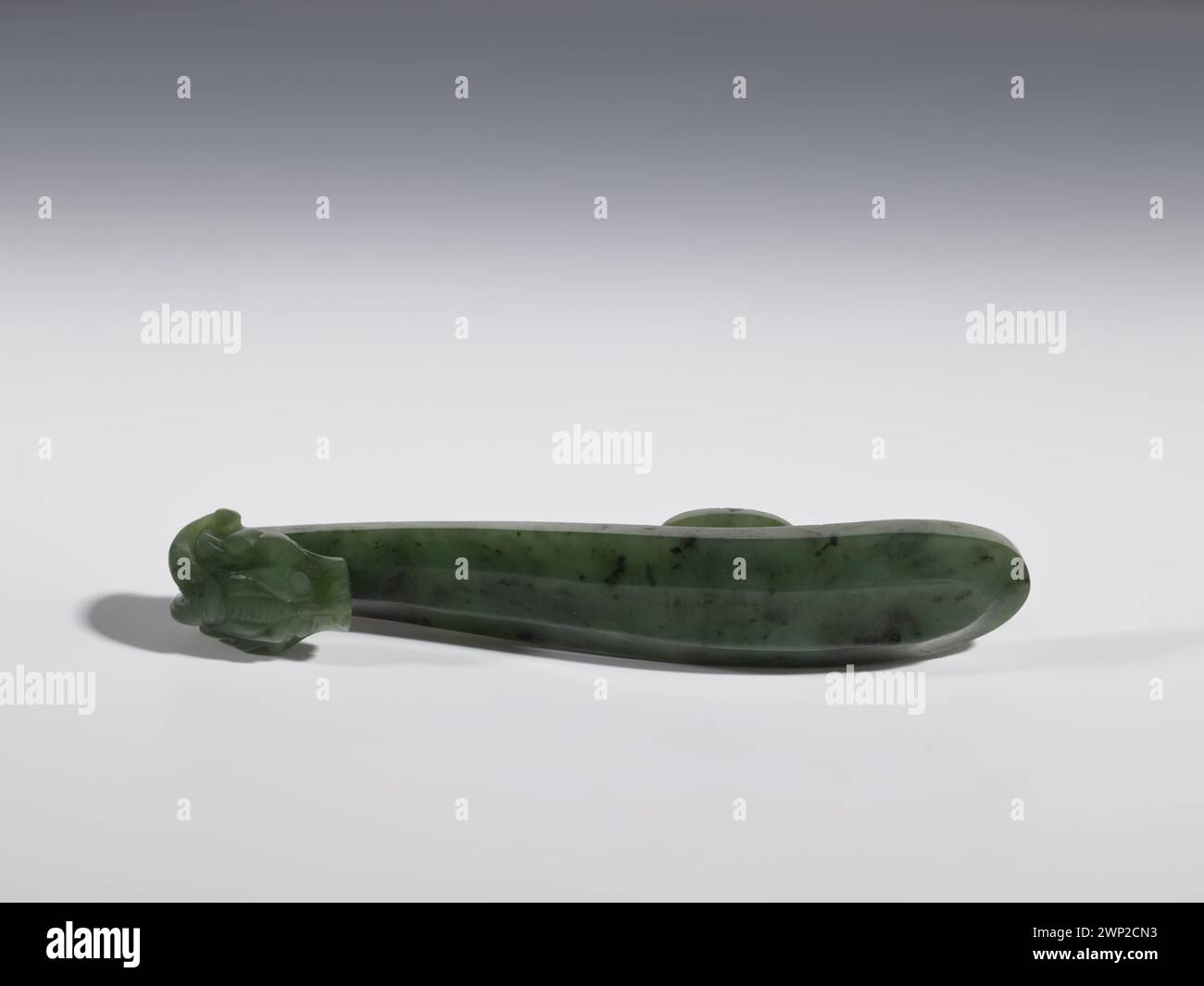 Diese Taillenklammer aus dem 18. Bis 19. Jahrhundert ist ein Kleidungsstück, das die Taille formt und historischen Kleidung und Modetrends widerspiegelt. Stockfoto