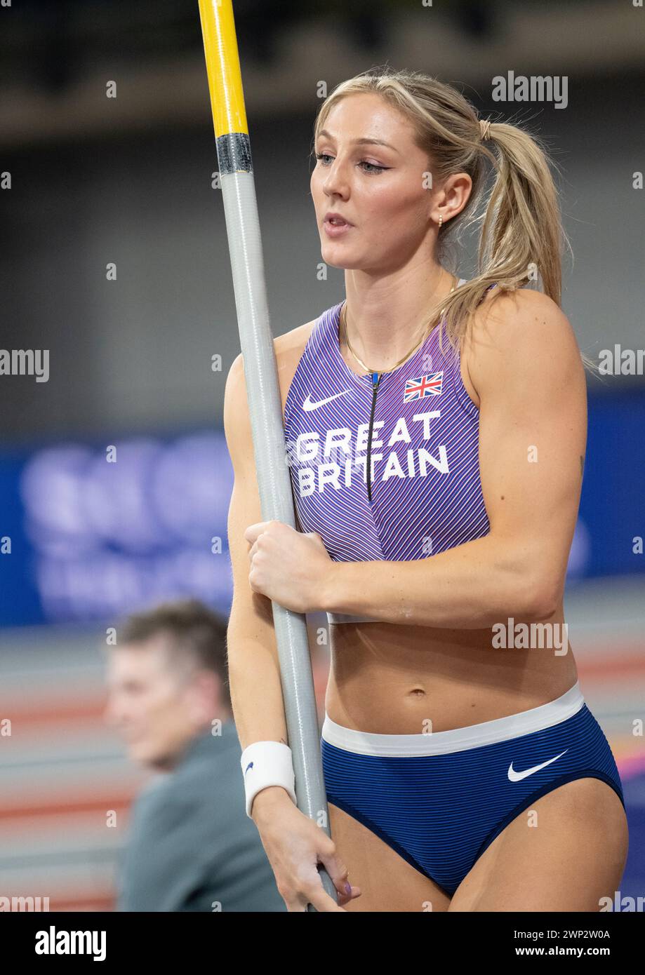 Molly Caudery aus Großbritannien trat im Pole Vault-Finale bei den Leichtathletik-Hallenweltmeisterschaften in der Emirates Arena in Glasgow an. 1s Stockfoto