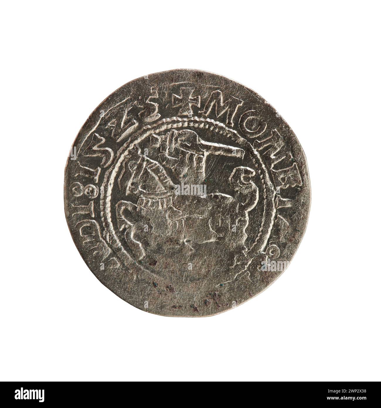 Dieser litauische Pfennig wurde 1526 während der Regierungszeit von König Sigismund I. dem Alten Polen geprägt. Die Münze zeigt den Namen und Titel des Königs sowie das Jahr der Prägung. Es ist Teil der frühen Münzserie, die während seiner Herrschaft ausgegeben wurde. Stockfoto