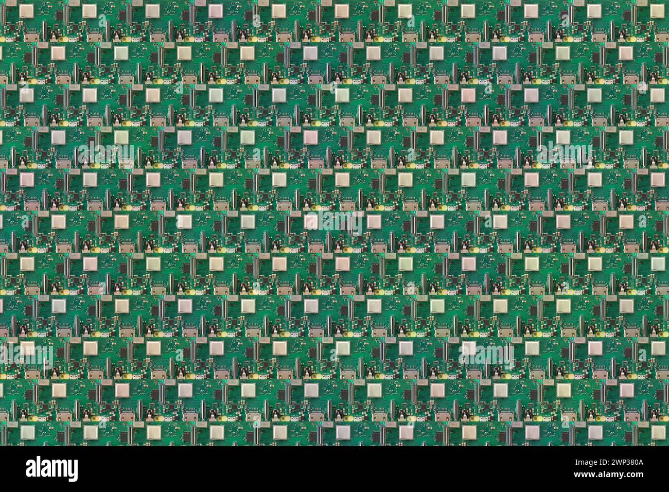 Regelmäßig als Hintergrund angeordnete Computerplatinen. Stockfoto