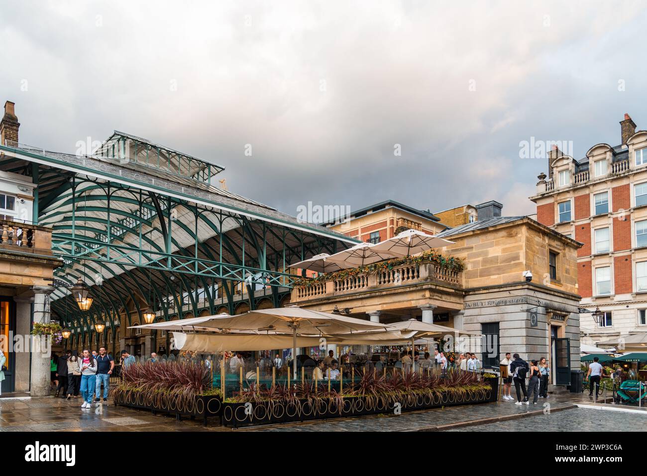 London, Großbritannien - 25. August 2023: Covent Garden in London, England Stockfoto