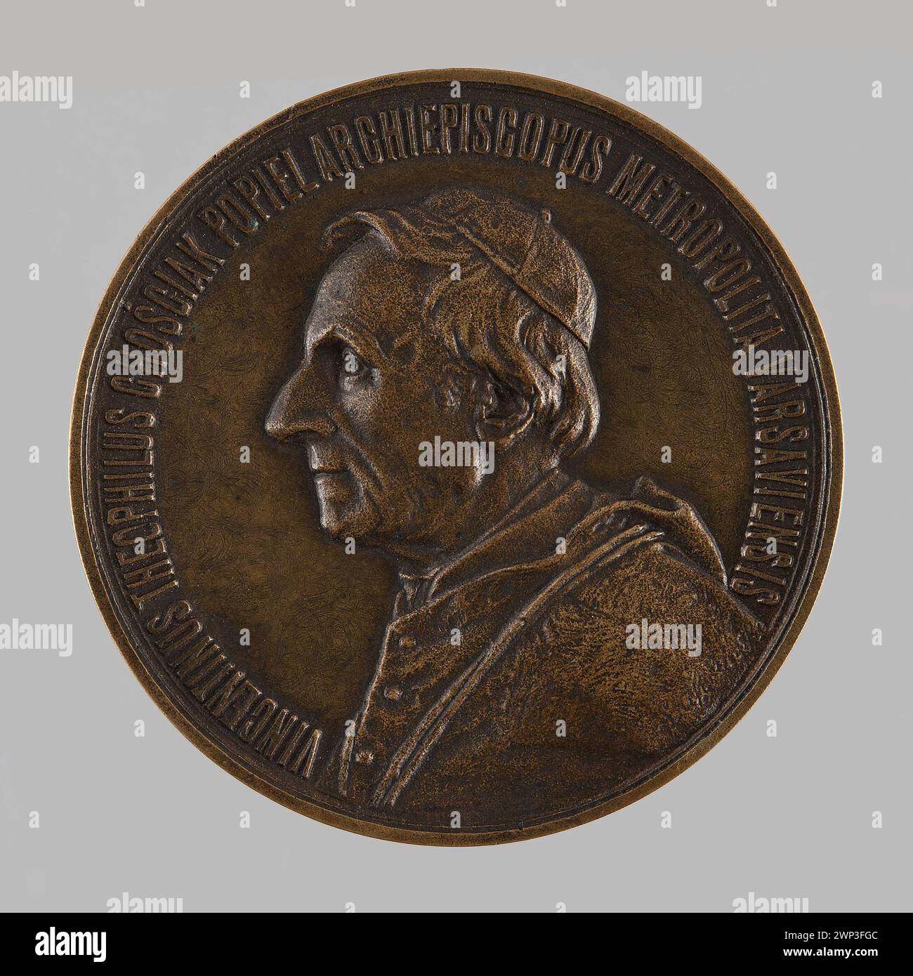 Erzbischof Wincenty Teofil Chościak Popiel, Warschauer Metropolit, wurde für 50 Jahre priesterlicher Dienst anerkannt. Dokumentiert von Ignacy Łopieński und den Brüdern Łopieńscy in der Warschauer Gießerei Zakład. Stockfoto