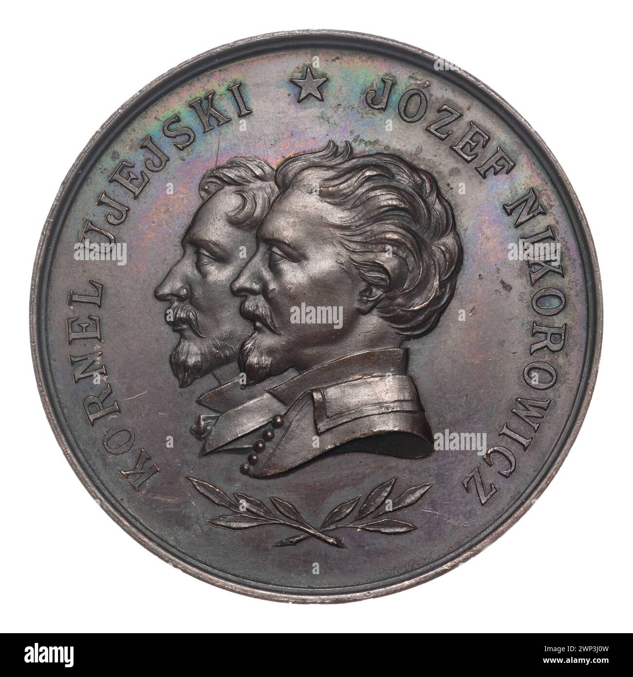 Eine Medaille aus dem Jahr 1893 zum Gedenken an Józef Nikorowicz und Kornel Ujejski, Schöpfer der Kunst- und Literaturkirche in Krakau, die den Stil der Sezession und das polnische Kulturerbe widerspiegelt. Stockfoto