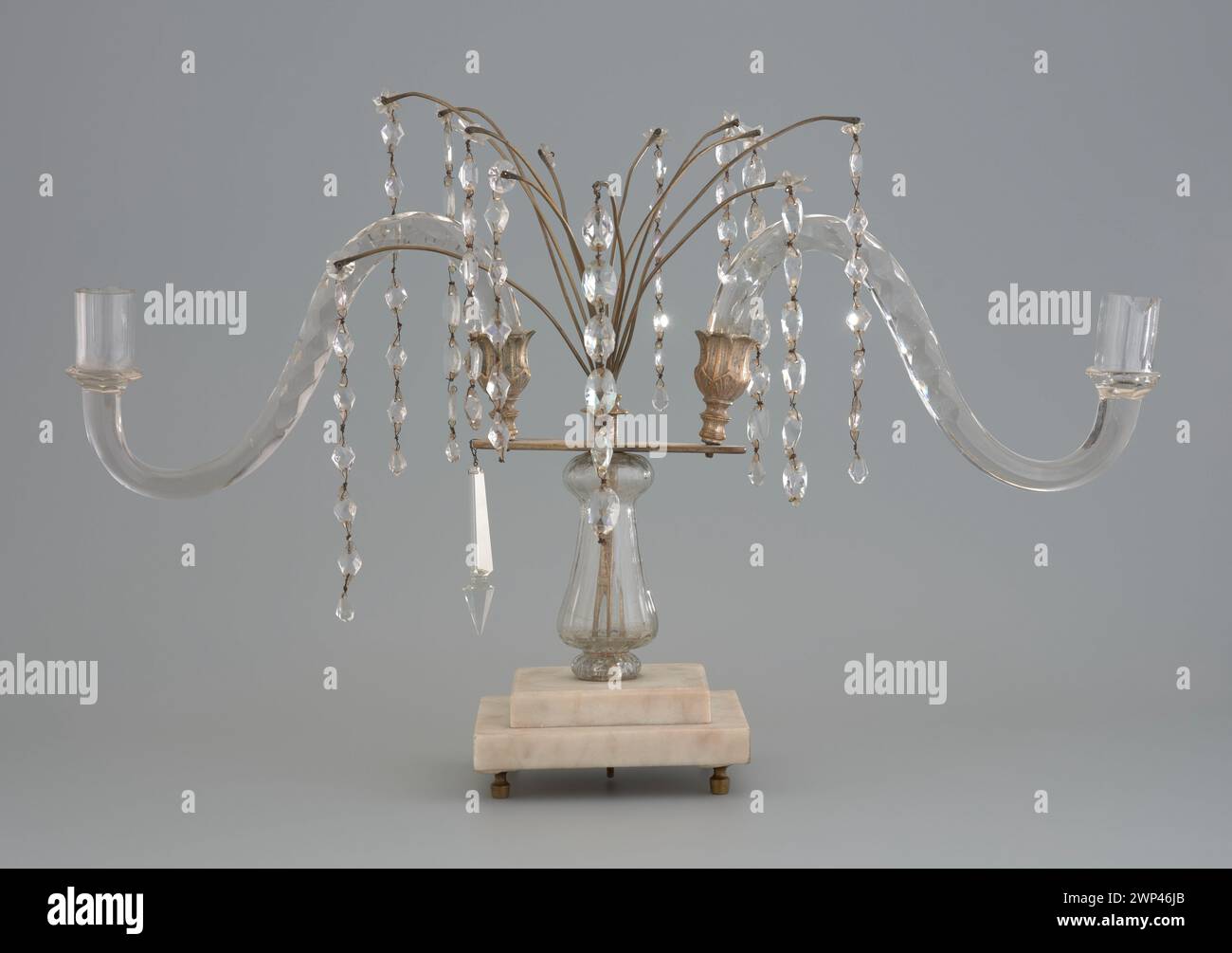 „Two-Life-Fervor“ ist ein Kunstwerk aus dem 19. Jahrhundert, das Dualität in der menschlichen Erfahrung darstellt und emotionale Intensität und symbolische Darstellung von Lebensstadien veranschaulicht. Stockfoto