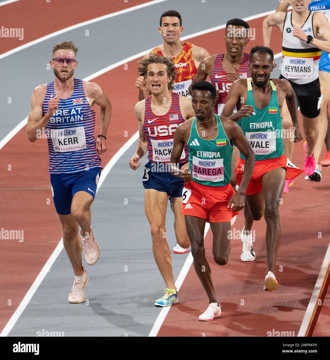 Josh Kerr aus Großbritannien, Olin Hacker aus den USA, Selemon Barega und GetNet Wale aus Äthiopien traten im 3000-m-Herrenfinale der World Athleti an Stockfoto