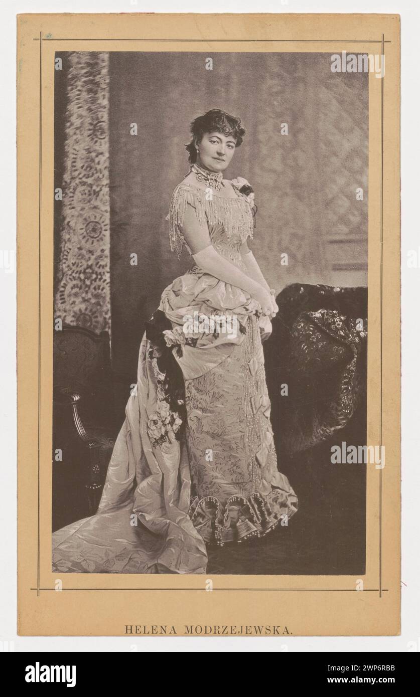 Porträt von Helena Modrzejewska (1840-1909) in einem Kostüm für den Titel in der Kunst von Victorien Sardou 'Odette' im Theater Royal haymarket in London 1882 (cu 'for 1884; Walker, Samuel Alexander (1841-1922), Musical- und Theaterecho (Warschau; Magazin; 1877-1907), Römmler & Jonas (Dresden; Verlag und Druckerei; 1871-1945); 1884; 1882 (fotografischer Prototyp) (1882-00-1884-00); Musical- und Theaterecho (Warschau - Zeitschrift - 1883-1884), Modrzejewska, Helena (1840-1909), Modrzejewska, Helena (1840-1909) - Ikonographie, Rajchman, Aleksander (1855-1915) - Sammlung, Sardou, V. Stockfoto