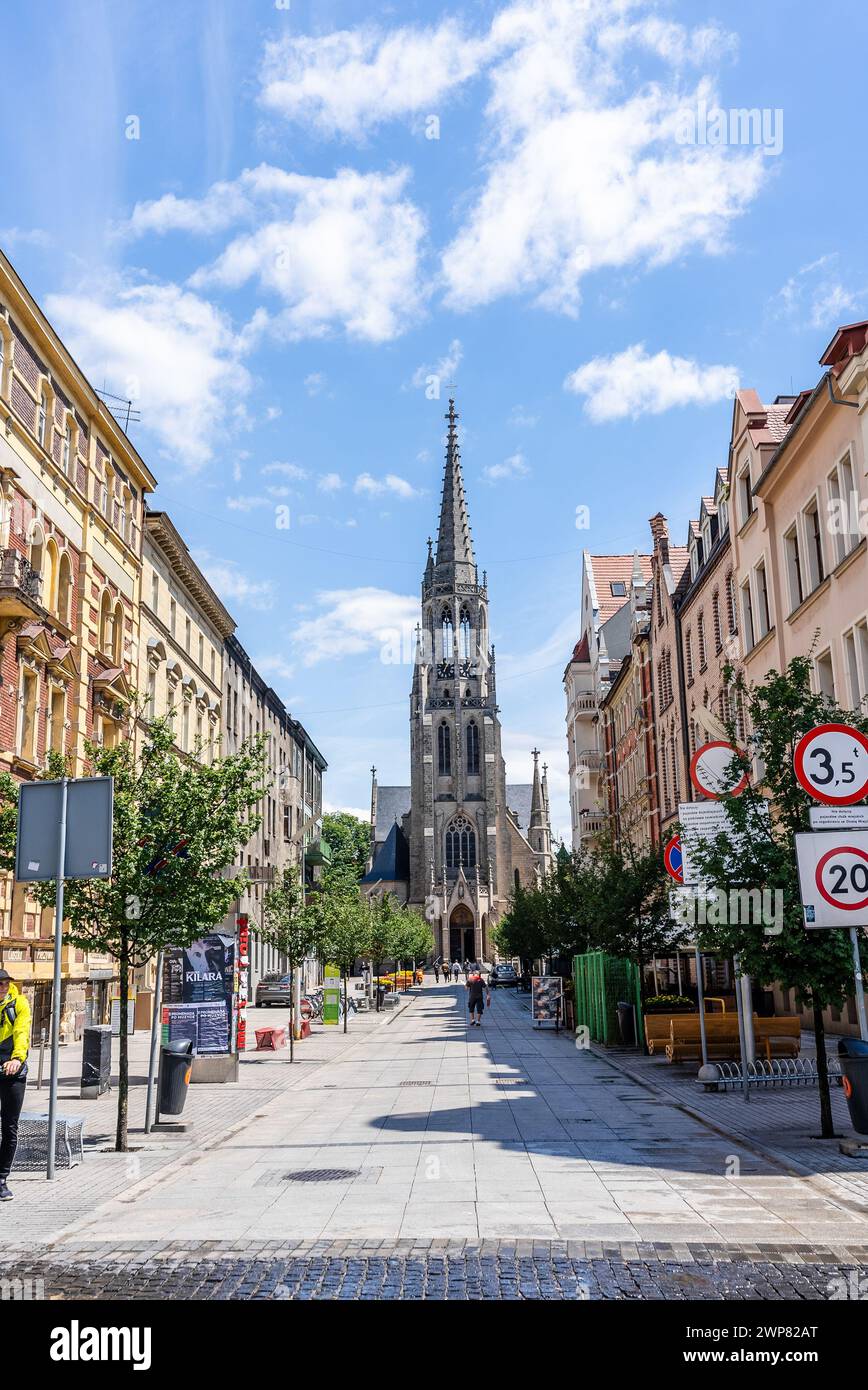 Kattowitz, Polen - 11. Juli 2022: Mariacka Straße in Kattowitz, Innenstadt Stockfoto
