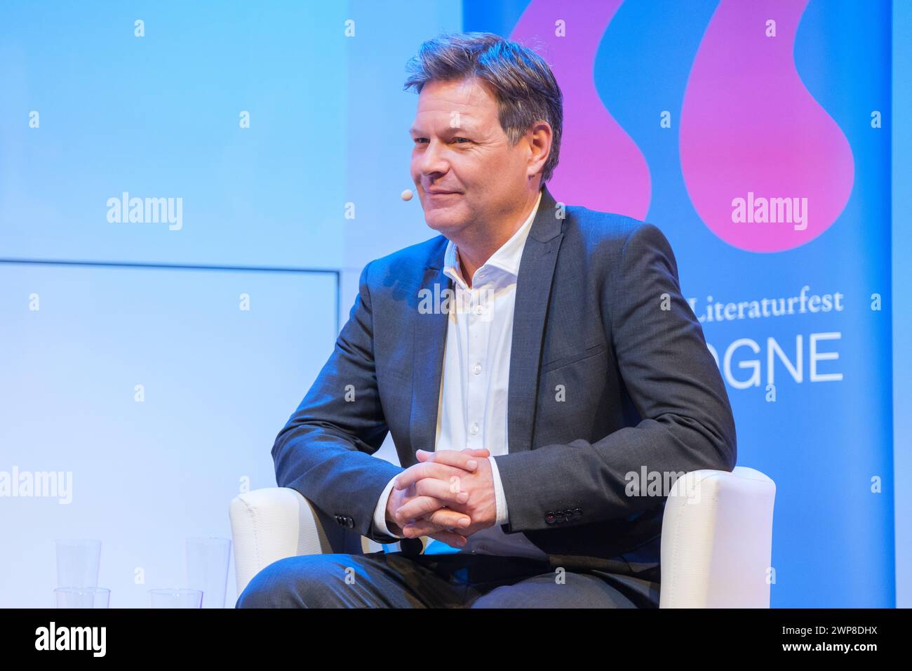 Robert Habeck, Bundesminister für Wirtschaft und Klimaschutz und Vizekanzler beim Kölner Literaturfestival LIT.COLOGNE. Stockfoto
