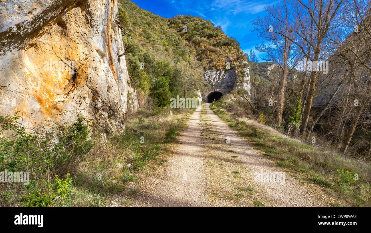 Paseo del Río Oca Pfad, Oña, Las Merindades, Burgos, Castilla y León, Spanien, Europa Stockfoto