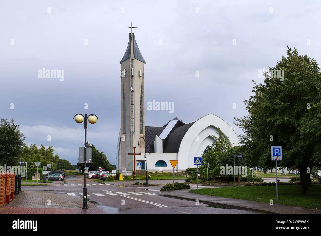 Leba, Polen, 09. August 2023: Kirche St. Jakobus der Apostel Stockfoto