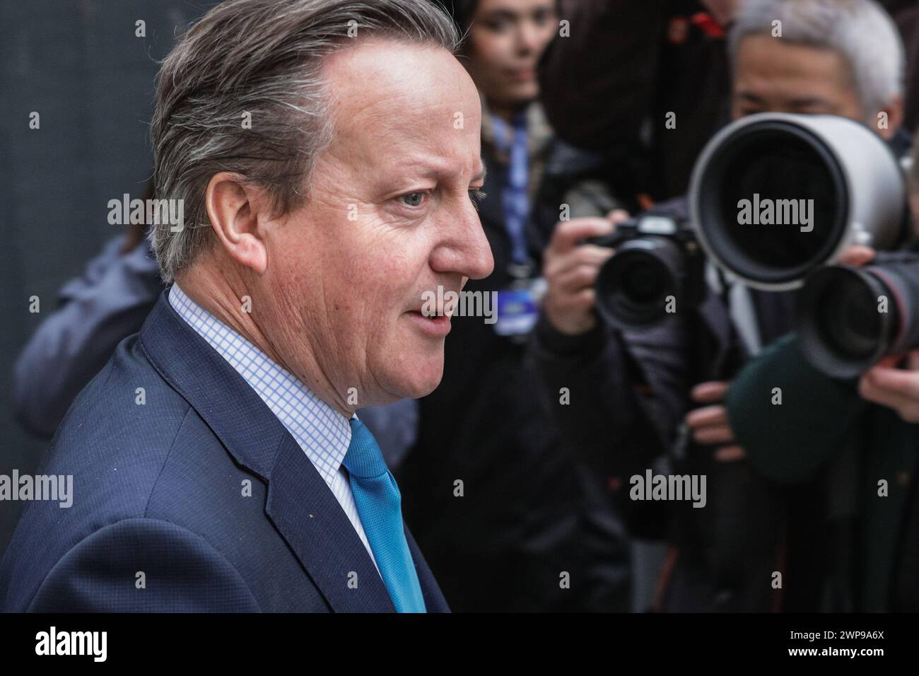 London, Großbritannien. März 2024. David Cameron, Lord Cameron, Minister für auswärtige Angelegenheiten, Commonwealth- und Entwicklungsangelegenheiten. Die Minister nehmen an der Kabinettssitzung der Regierung in der Downing Street 10 in Westminster, London, vor dem Frühjahrshaushalt und den PMQs heute Teil. Quelle: Imageplotter/Alamy Live News Stockfoto