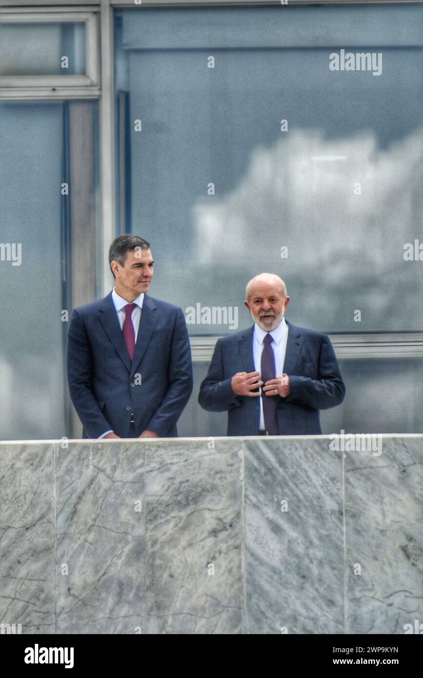 Brasilia, Distrito Federal, Brasilien. März 2024. Brasilia (DF), 06/2024 - VISIT/PRESIDENT/SPAIN/DF - der Präsident der Republik Brasilien Luis Inacio Lula da Silva empfängt den Präsidenten der spanischen Regierung Pedro Sanches zu einem offiziellen Besuch im Palacio do Planalto, diesen Mittwoch bis Freitag, den 6. März 2024. (Foto: LEONARDO ALVES DO PRADO/Thenews2/Zumapress) (Credit Image: © Leonardo Alves do Prado/TheNEWS2 via ZUMA Press Wire) NUR REDAKTIONELLE VERWENDUNG! Nicht für kommerzielle ZWECKE! Stockfoto