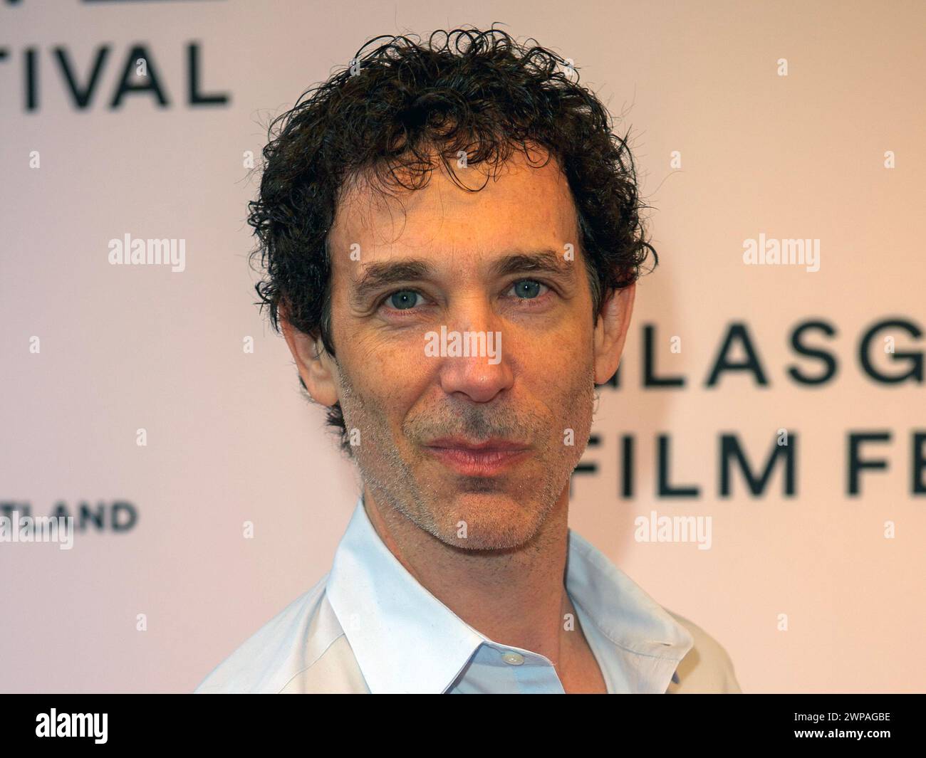 Glasgow, Schottland, Großbritannien. März 2024. Produzent, Schriftsteller und Schauspieler Jonas Chernick auf dem roten Teppich bei einem Fotobesuch zur britischen Filmpremiere der Burning Season im Glasgow Film Theatre (GFT), Schottland. Das Glasgow Film Festival 2024 (GFF) findet bis zum 10. März 2024 statt. Quelle: Stewart Kirby für #creativezealots / Alamy Live News Stockfoto
