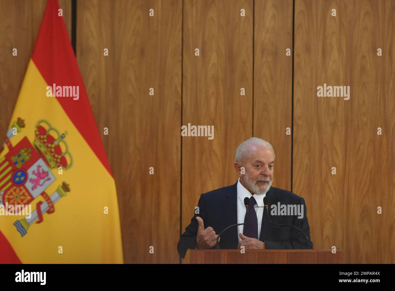 Brasilia, Distrito Federal, Brasilien. März 2024. Brasilia (DF), 06/2024 - VISIT/PRESIDENT/SPAIN/DF - der Präsident der Republik Brasilien Luis Inacio Lula da Silva empfängt den Präsidenten der spanischen Regierung Pedro Sanches zu einem offiziellen Besuch im Palacio do Planalto, diesen Mittwoch bis Freitag, den 6. März 2024. (Foto: LEONARDO ALVES DO PRADO/Thenews2/Zumapress) (Credit Image: © Leonardo Alves do Prado/TheNEWS2 via ZUMA Press Wire) NUR REDAKTIONELLE VERWENDUNG! Nicht für kommerzielle ZWECKE! Stockfoto