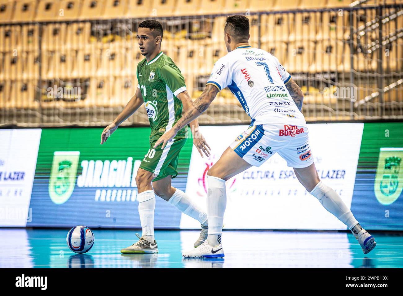 6. März 2024, Jaragua do Sul, Santa Catarina, Brasilien: JARAGUA DO SUL (SC), 06.03.2024- MEISTERSCHAFT/FUTSAL/SUPERCUP-Lanze während des Spiels zwischen Pato Futsal (PR) und Sao Joao do Jaguaribe (CE) für den Männer Futsal Super Cup 2024, ausgetragen am Mittwoch, 6. März, in der Arena Jaragua do Sul, Santa Catarina. (Kreditbild: © Richard Ferrari/TheNEWS2 via ZUMA Press Wire) NUR REDAKTIONELLE VERWENDUNG! Nicht für kommerzielle ZWECKE! Stockfoto