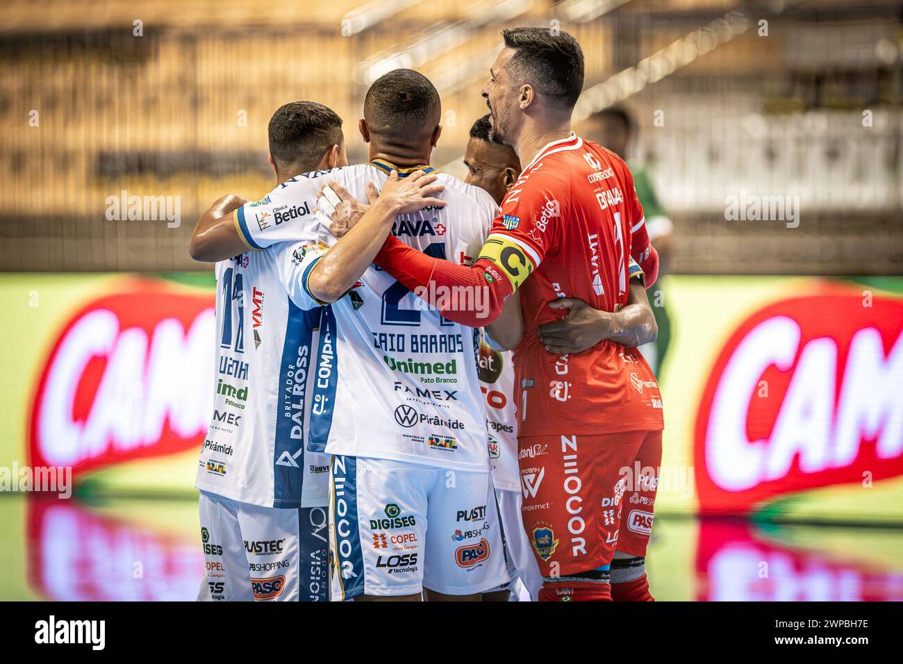 6. März 2024, Jaragua do Sul, Santa Catarina, Brasilien: JARAGUA DO SUL (SC), 06.03.2024- MEISTERSCHAFT/FUTSAL/SUPERCUP-Lanze während des Spiels zwischen Pato Futsal (PR) und Sao Joao do Jaguaribe (CE) für den Männer Futsal Super Cup 2024, ausgetragen am Mittwoch, 6. März, in der Arena Jaragua do Sul, Santa Catarina. (Kreditbild: © Richard Ferrari/TheNEWS2 via ZUMA Press Wire) NUR REDAKTIONELLE VERWENDUNG! Nicht für kommerzielle ZWECKE! Stockfoto