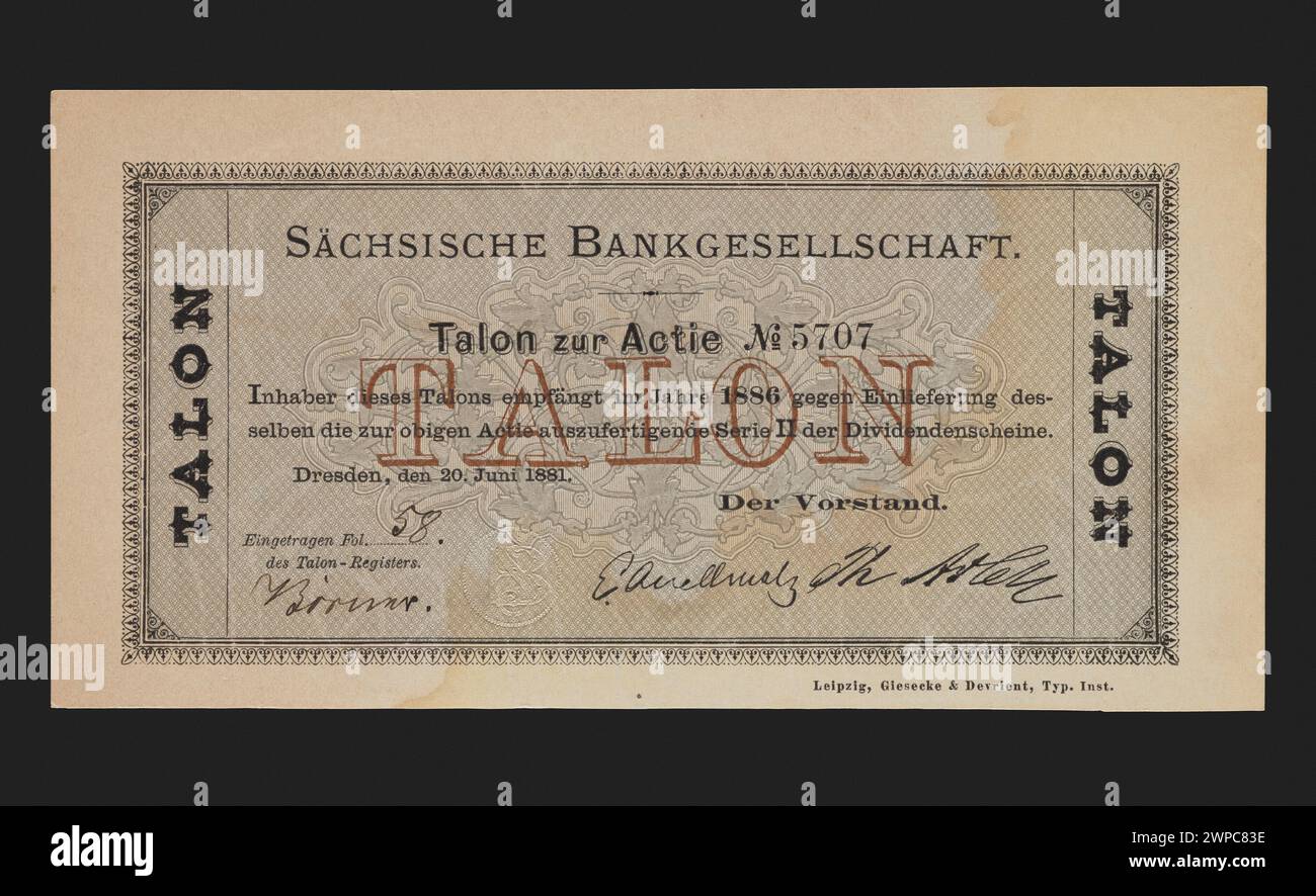 Ein 1881 ausgestellter Gutschein für eine Maßnahme im Zusammenhang mit der Sachsen Bank, einem im 19. Jahrhundert tätigen Finanzinstitut. Gutscheine wie dieser dienten als Nachweis der Transaktion oder Berechtigung und werden häufig bei Bank- und Finanzgeschäften verwendet, um Handlungen oder Forderungen zu dokumentieren und zu autorisieren. Stockfoto