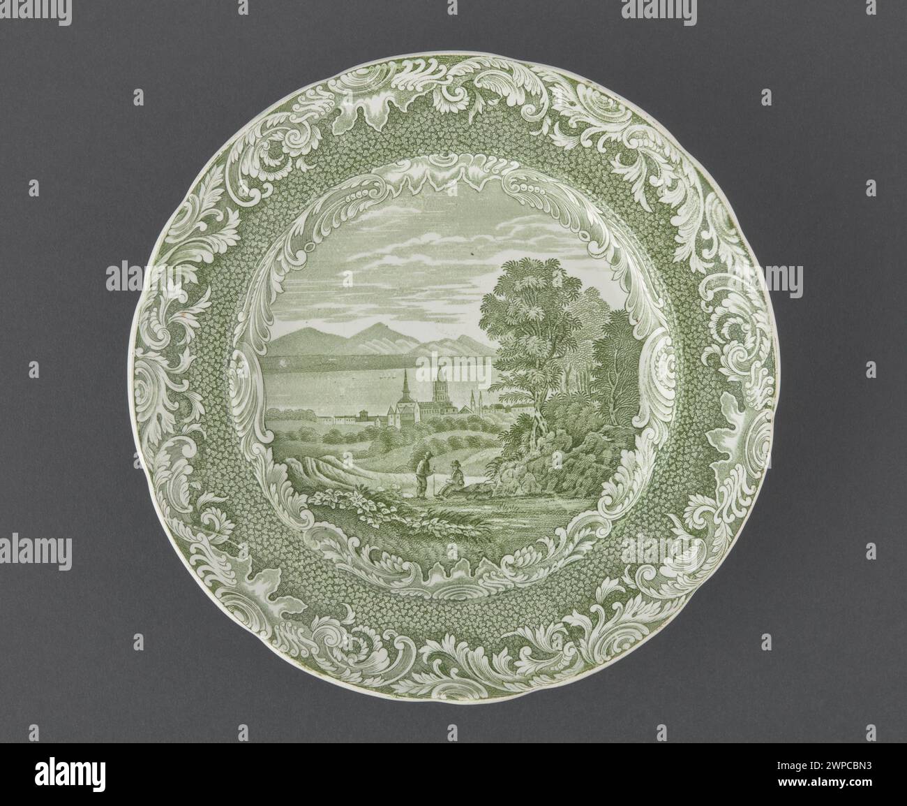 Keramikplatte, hergestellt von Copeland & Garret in England zwischen 1833 und 1846, repräsentativ für die englische Keramik und dekorative Kunst des 19. Jahrhunderts. Stockfoto