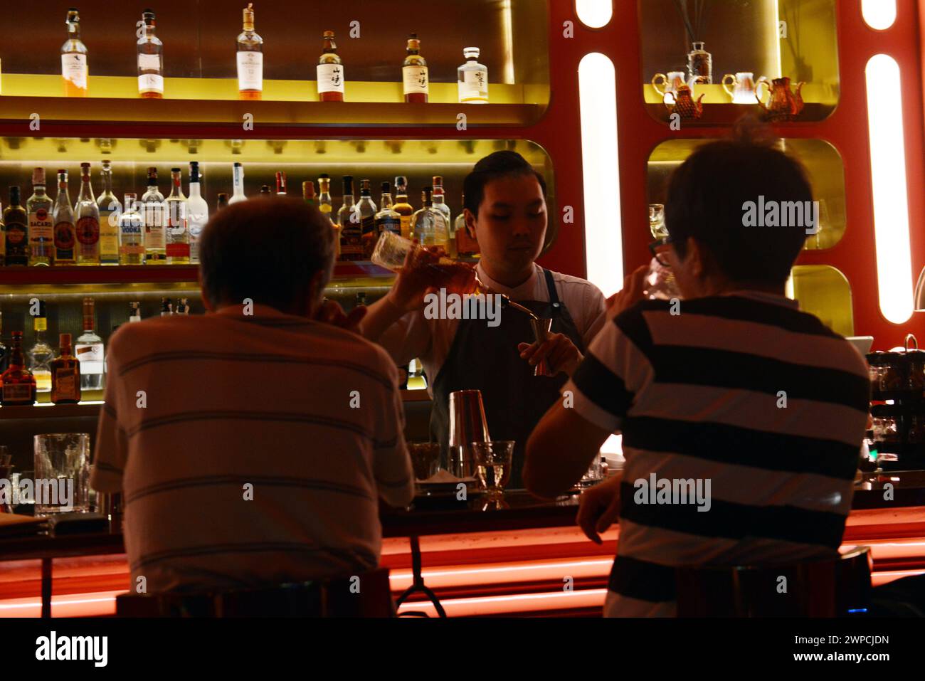 Die Nuss Bar auf der Maha Rat Rd In Bangkok, Thailand. Stockfoto