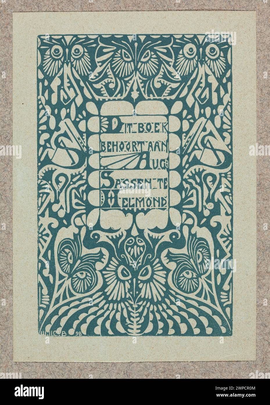 [ExLibris:] DIT BOK Behoort aan Aug Sassen Te Helmond; Broouwer, Willem Cenraad (1877-1933); 1898 (1898-00-00-1898-00); Helmond (Niederlande), Partage Plus, Sassen, August Hendrik (1853-1913), Sassen, August Hendrik (1853-1913)-Exlibris, Witke-Jeżewski, Dominik (1862-1944)-Kollektion, niederländische Grafiken, Niederländisch (Kultur) , Schriftzug, Moderne (Stil), Monogramme, Ornamente, Vögel, Eulen (Zool.) Stockfoto