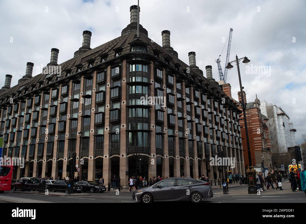 Westminster, London, Großbritannien. März 2024. Portcullis House in Westminster, London, Teil des parlamentarischen Anwesens. Kredit: Maureen McLean/Alamy Stockfoto