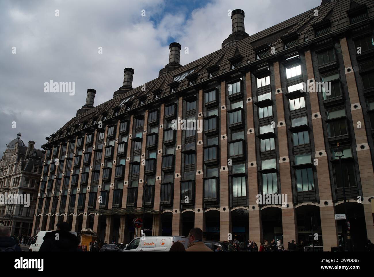 Westminster, London, Großbritannien. März 2024. Portcullis House in Westminster, London, Teil des parlamentarischen Anwesens. Kredit: Maureen McLean/Alamy Stockfoto