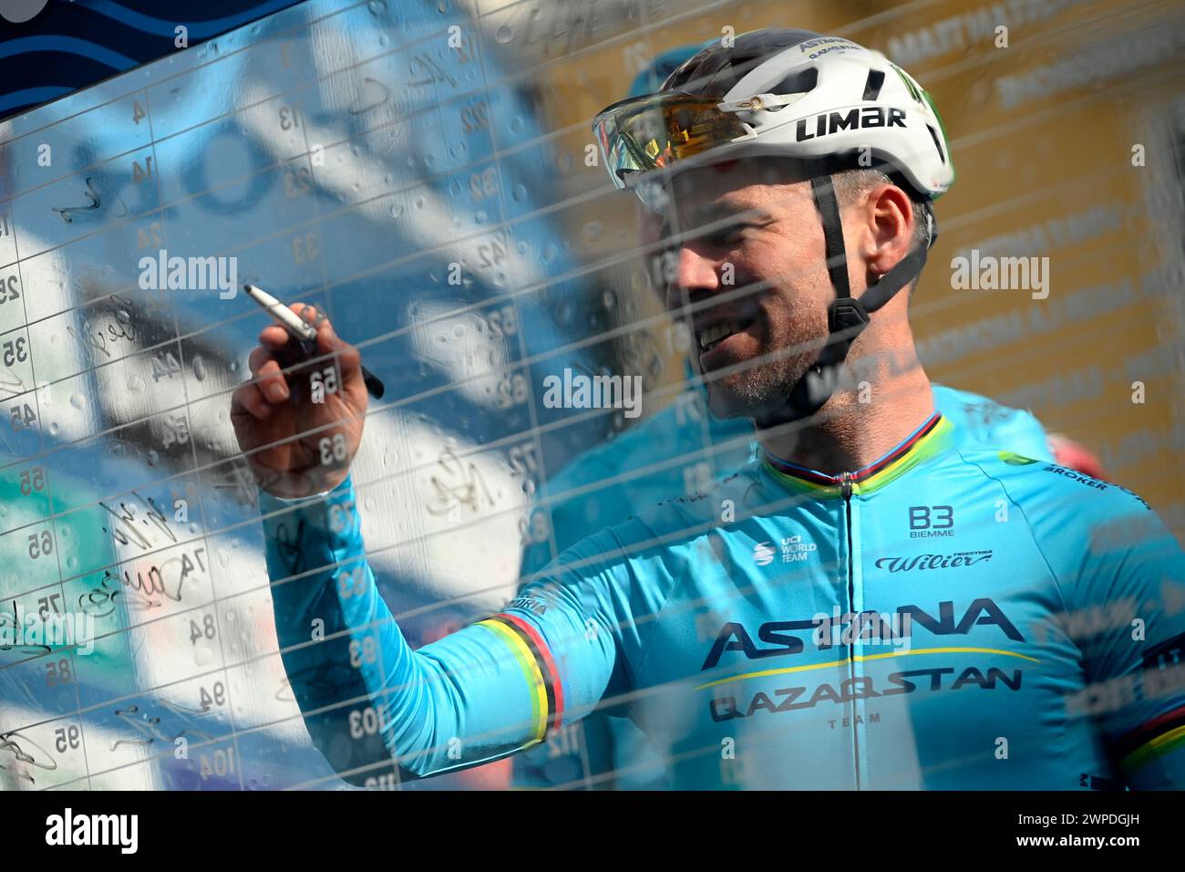 Italia. März 2024. DAS TEAM CAVENDISH Mark ASTANA QAZAQSTAN erwartet am