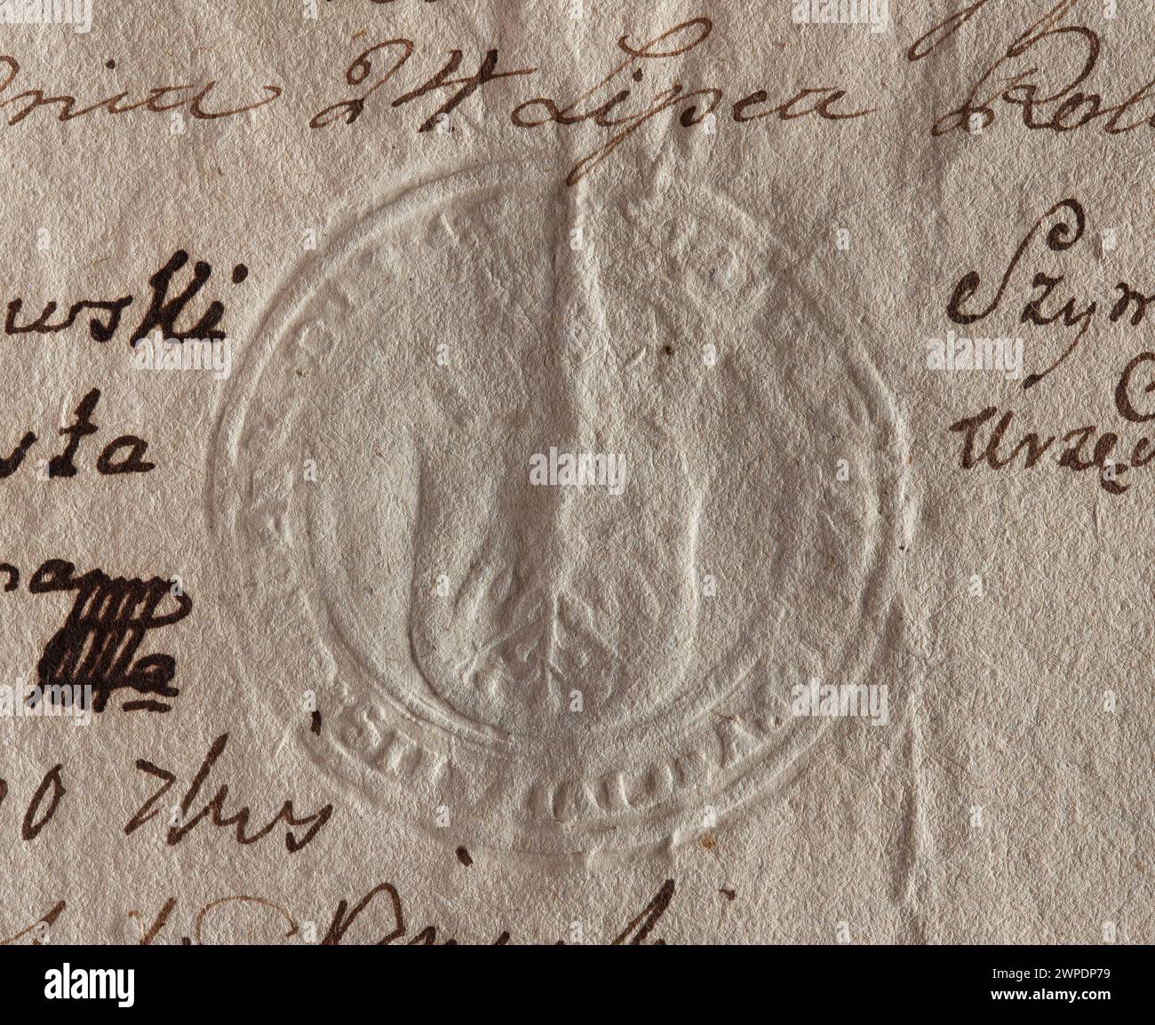 Sammlung von Stadt- und amtlichen Siegeln aus Gniezno (1745), einschließlich Stadtwappen und Adlermotiven, erhalten von Witold Żurakowski (?–1927). Diese Siegel wurden auf amtlichen Dokumenten zur Beglaubigung der Gemeindebehörde verwendet. Stockfoto