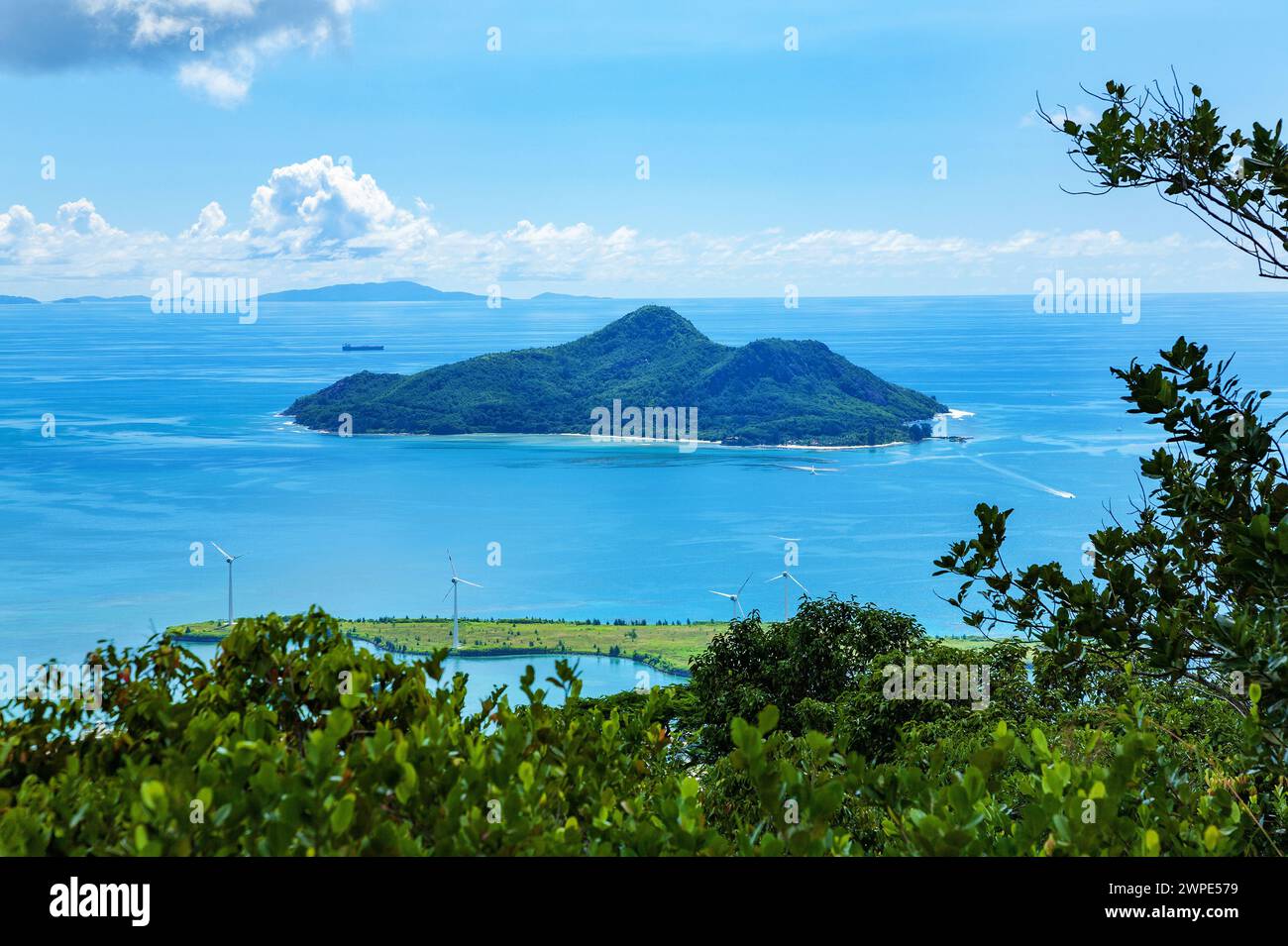 Der Nationalpark Sainte Anne Marine liegt etwa 5 km von Victoria, der Hauptstadt der Seychellen, entfernt und umfasst 8 kleine Inseln. Hier ist Sainte Anne Stockfoto