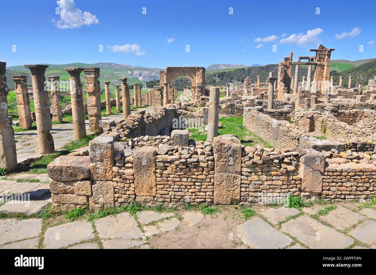 Der Arch de Caracalla in Djémila in Algerien (Cuicul) Stockfoto