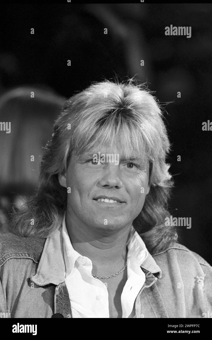 Dieter Bohlen zu Gast in der NDR Talk Show in Hamburg, Mai 1988 *** Dieter Bohlen als Gast bei der NDR Talk Show in Hamburg, Mai 1988 Stockfoto