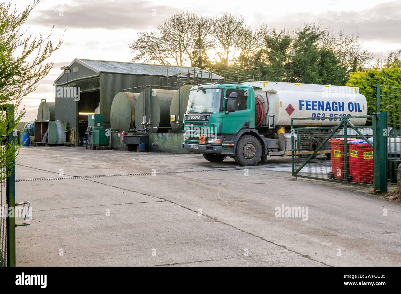 Öllager in Feenagh, Co. Limerick, Irland. Stockfoto