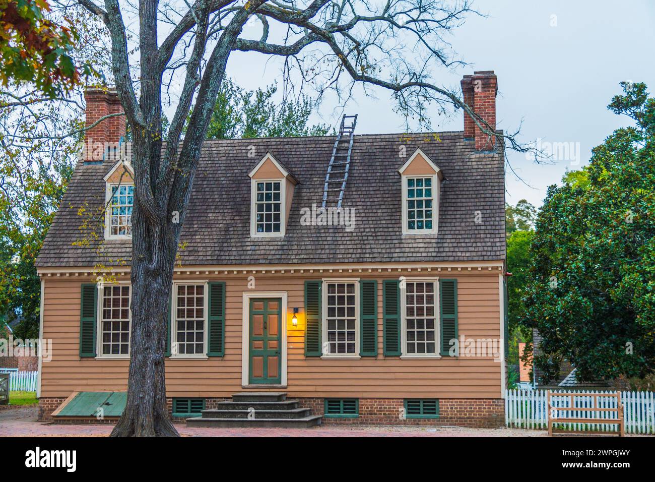 Colonial Williamsburg Historic District im Colonial National Historical Park in Virginia. Stockfoto