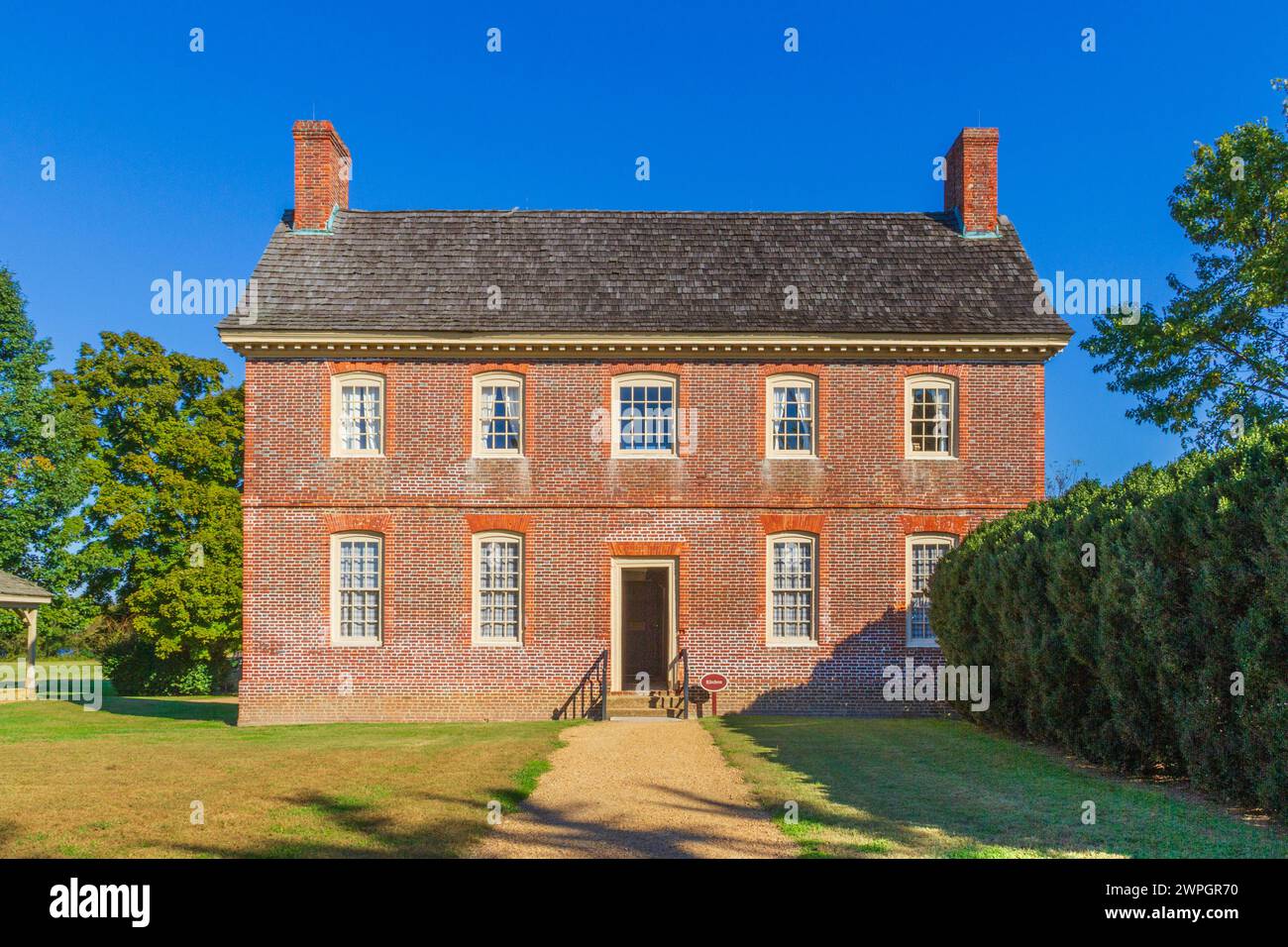 Die historische Shirley Plantation, gegründet 1613, ist die älteste Plantage in Virginia und wird seit ihrer Gründung kontinuierlich bewirtschaftet. Stockfoto