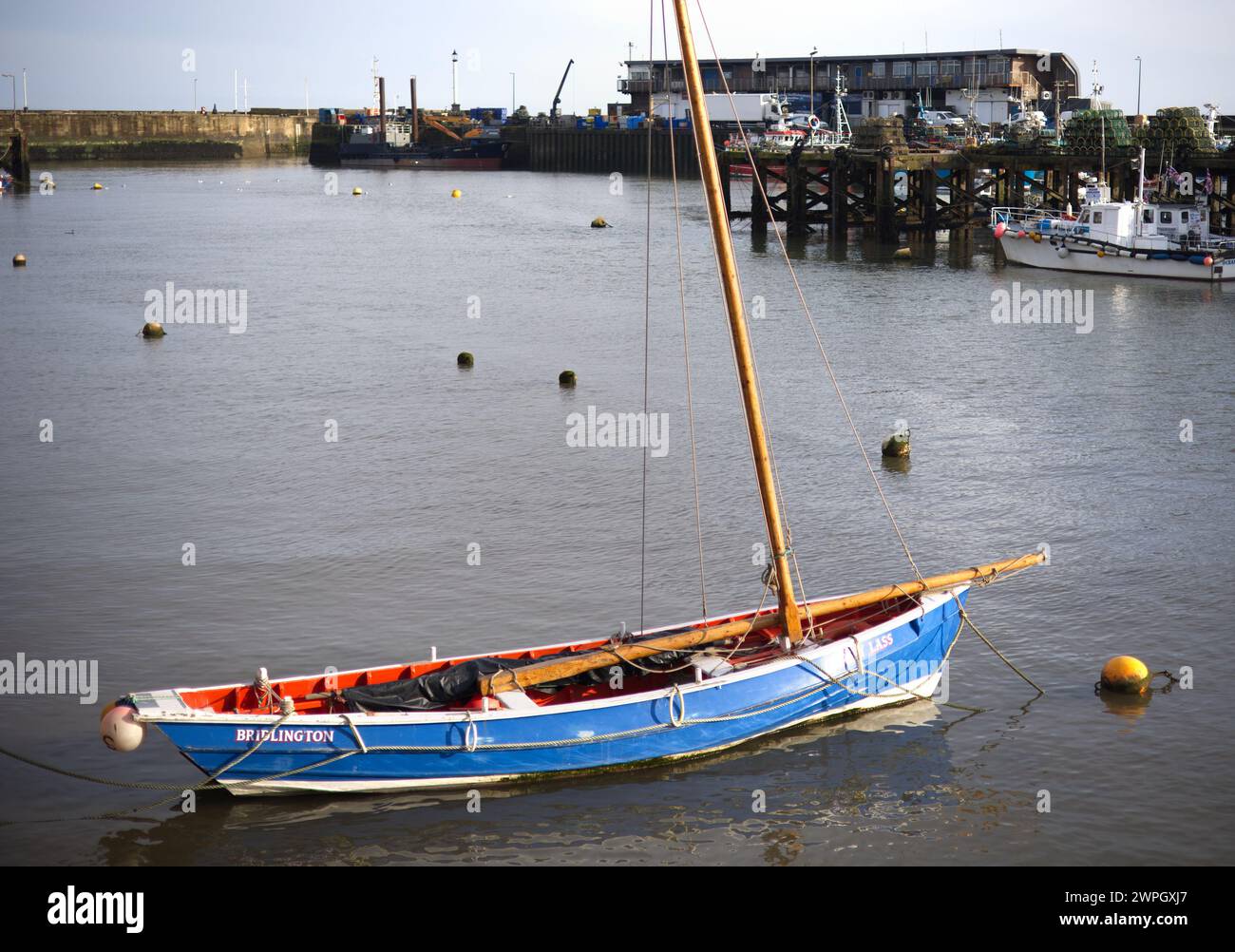 Fischerboot im Bridlington Harbour in Yorkshire Stockfoto