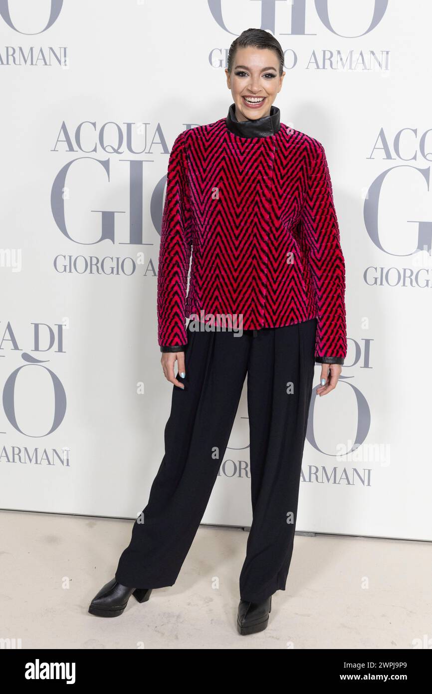 Madrid, Spanien. März 2024. ANA Guerra nimmt am Giorgio Armani Fotocall in Matadero Madrid Teil. Quelle: SOPA Images Limited/Alamy Live News Stockfoto