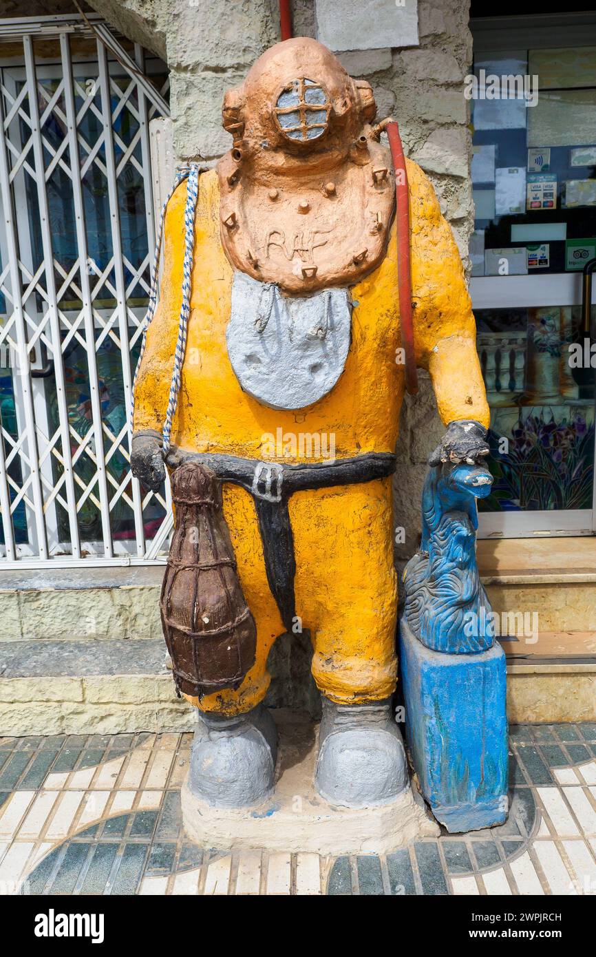 Tiefseetaucher Schaufensterpuppe - Almunecar, Andalusien, Spanien Stockfoto