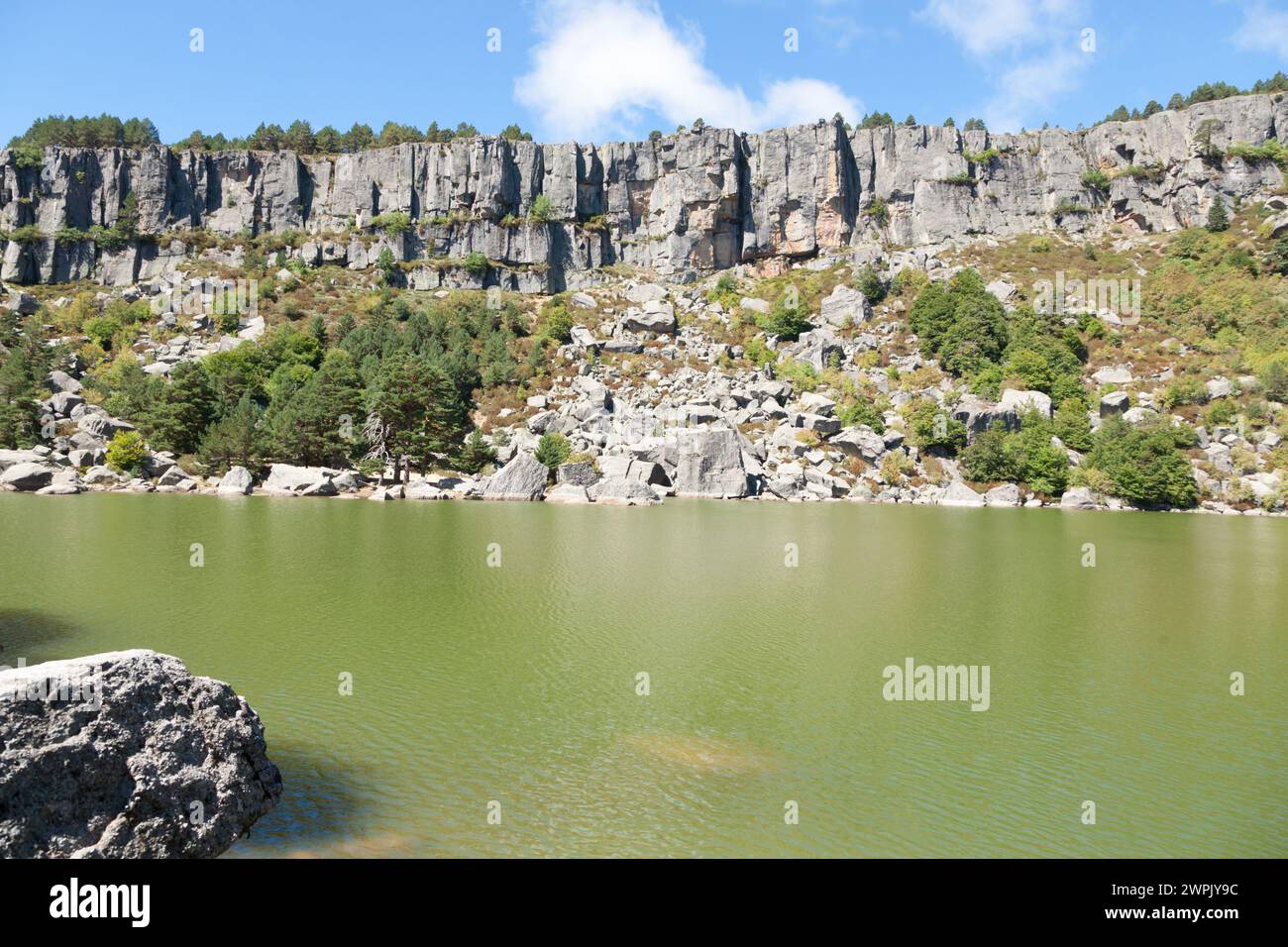 Der Blick auf Laguna Negra, einen Gletschersee in Soria, Spanien Stockfoto