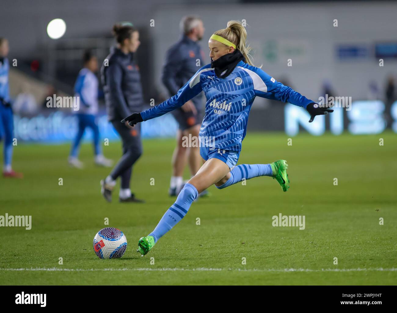 Manchester, Großbritannien. März 2024. Manchester, England, 7. März 2024 Chloe Kelly (9 Manchester City) mit ihrem Aufwärmschuss - FA Womens Continental Cup Spiel zwischen Manchester City und Chelsea im Joie Stadium in Manchester, England. (Beast/SPP) Credit: SPP Sport Press Photo. /Alamy Live News Stockfoto