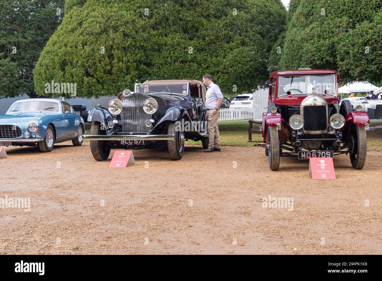 Oldtimer im Concours of Elegance 2023, Hampton Court Palace, London Stockfoto
