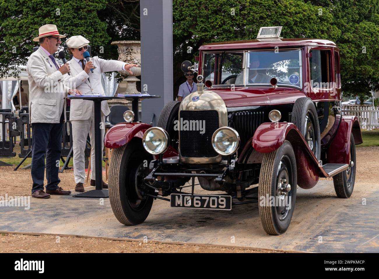 MG Bullnose wird auf dem Concours of Elegance 2023, Hampton Court Palace, London, präsentiert Stockfoto