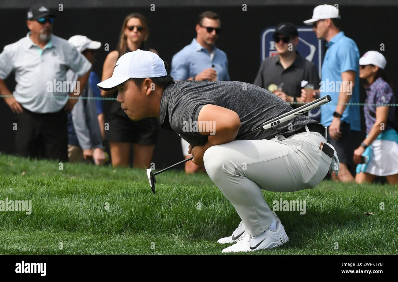 Orlando, Usa. März 2024. Tom Kim aus Korea reiht sich in der ersten Runde des Arnold Palmer Invitational auf dem Arnold Palmer Bay Hill Golf Course in Orlando, Florida, ein. Quelle: SOPA Images Limited/Alamy Live News Stockfoto